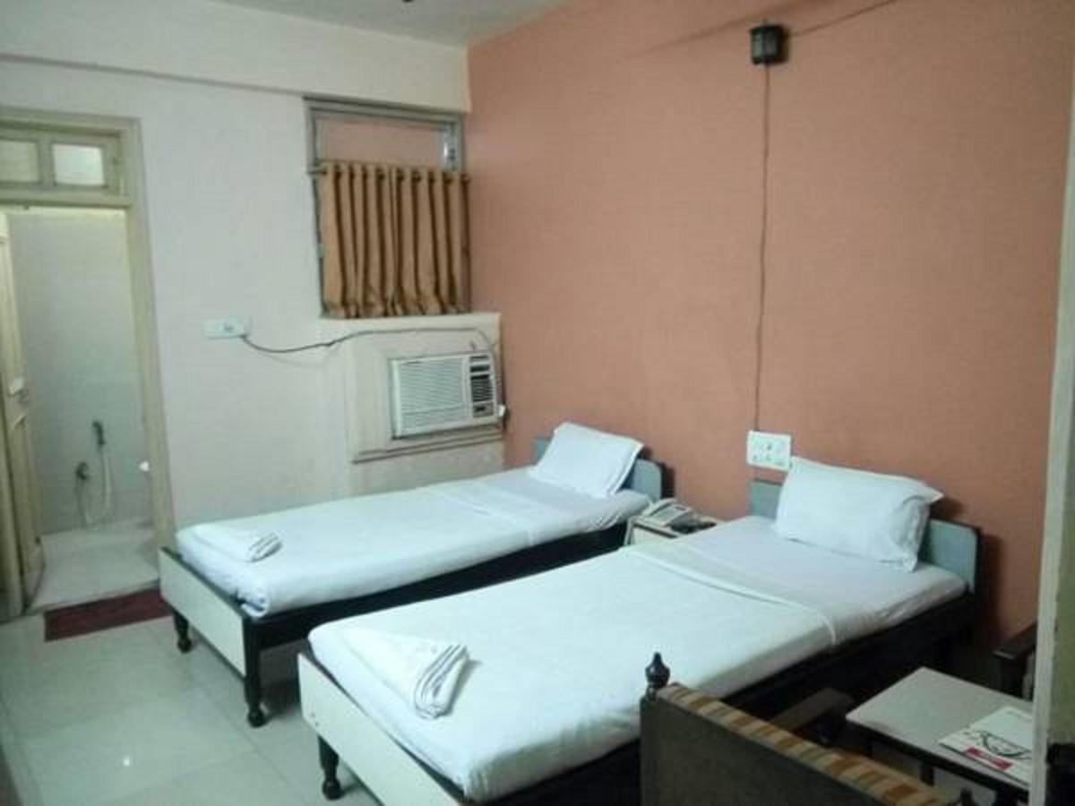 Hotel Shree Pushpak Raigarh Exteriér fotografie